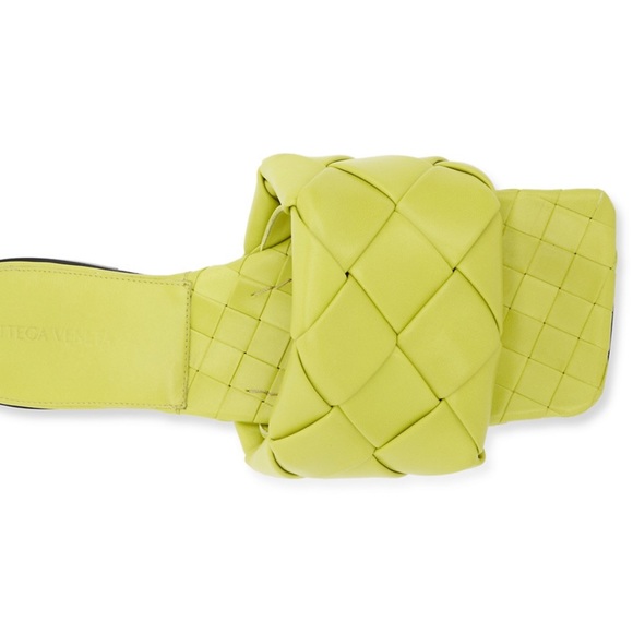 Bottega Veneta Lido Sandal - Picture 3 of 13